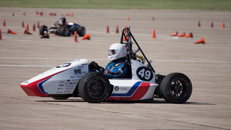 Illustration for article titled College Students Say Someone Stole Their Formula SAE Race Car Over Winter Break
